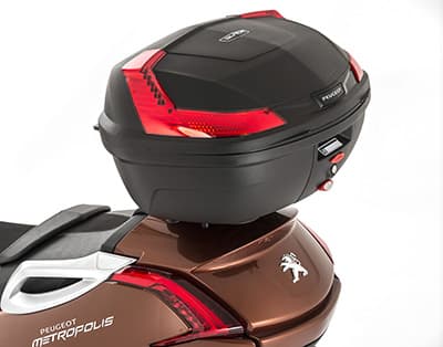 KUFR 47L - ČERNÝ METROPOLIS