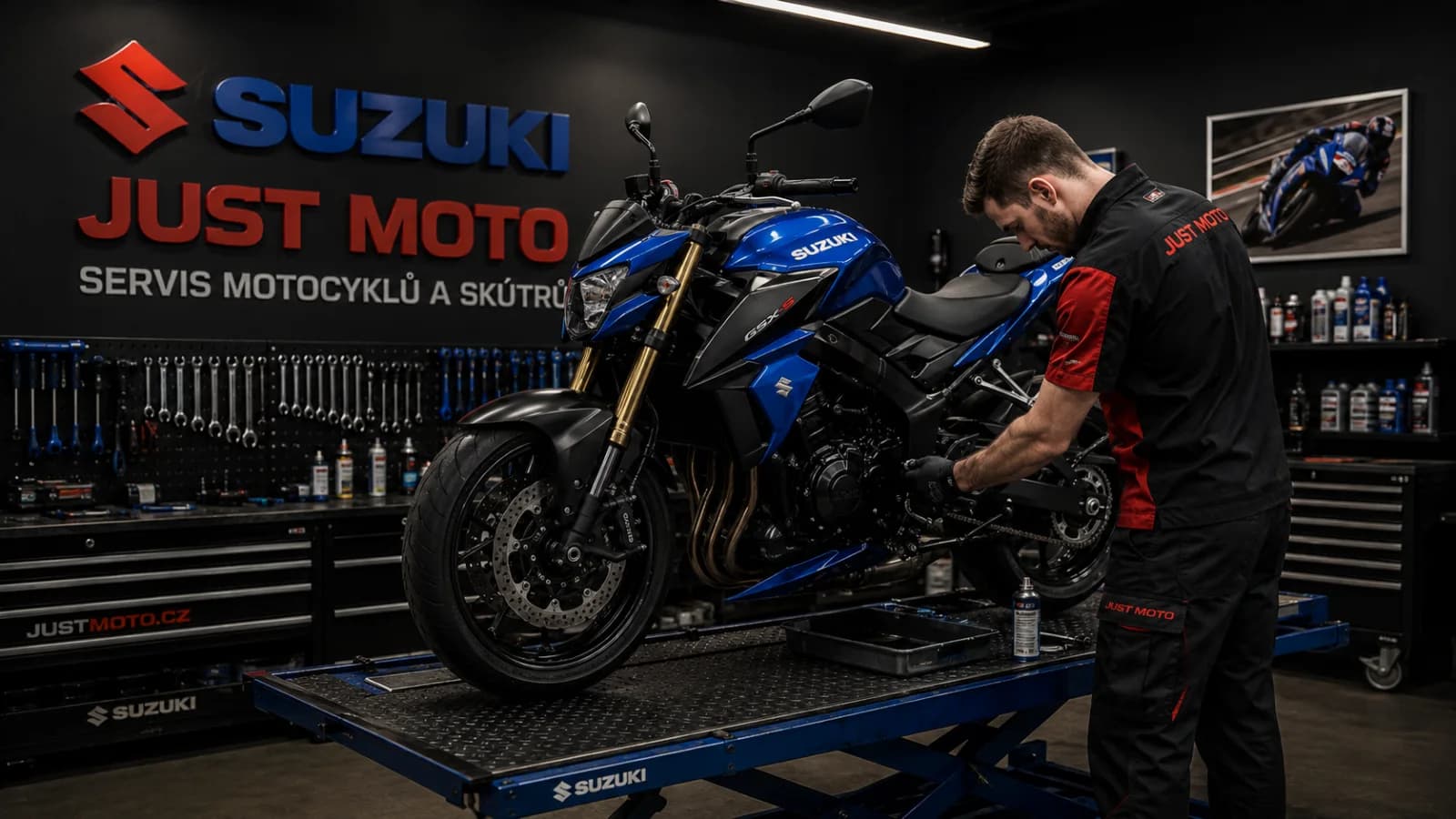 Suzuki motorcycle and scooter service at Just Moto Prague workshop